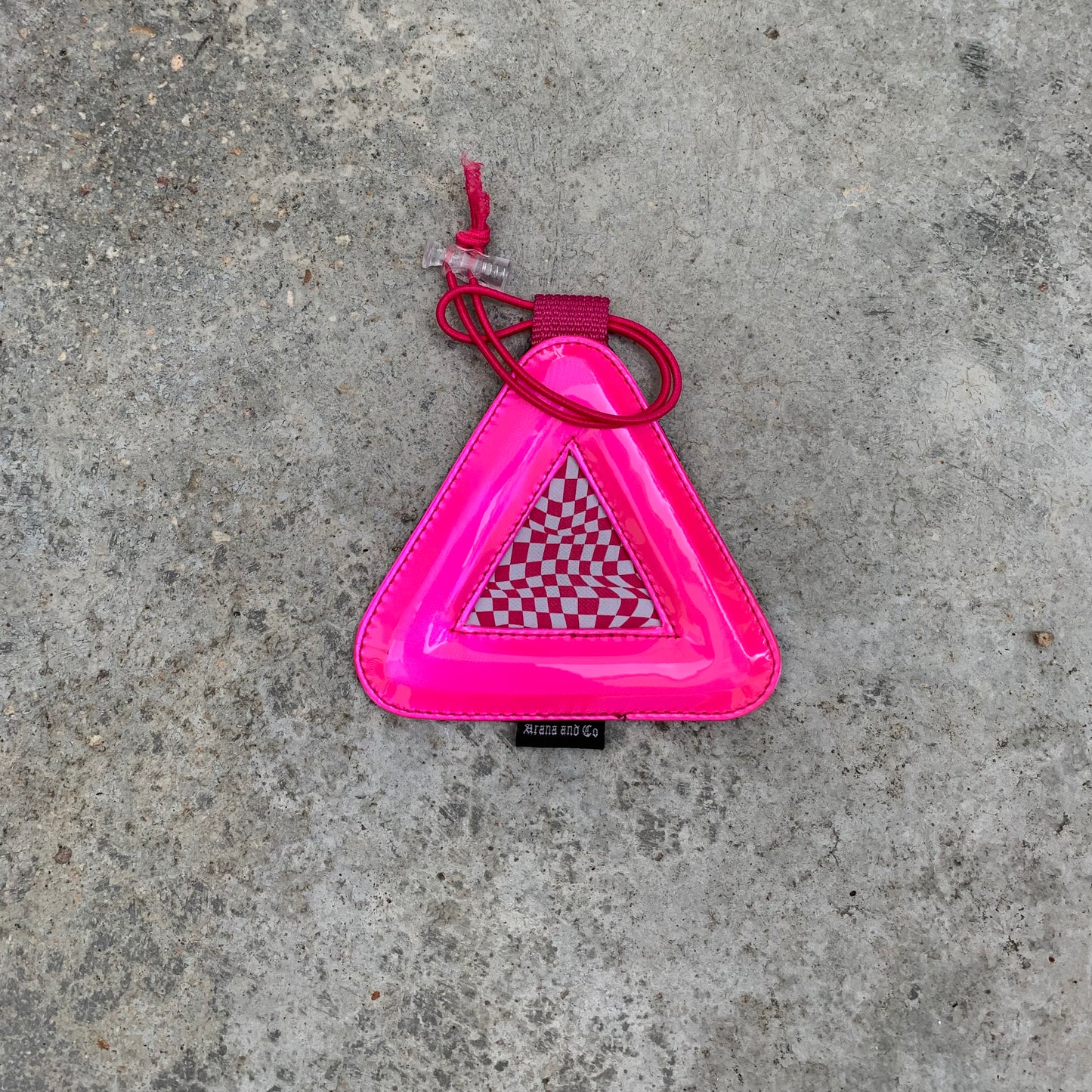 Triangle reflector